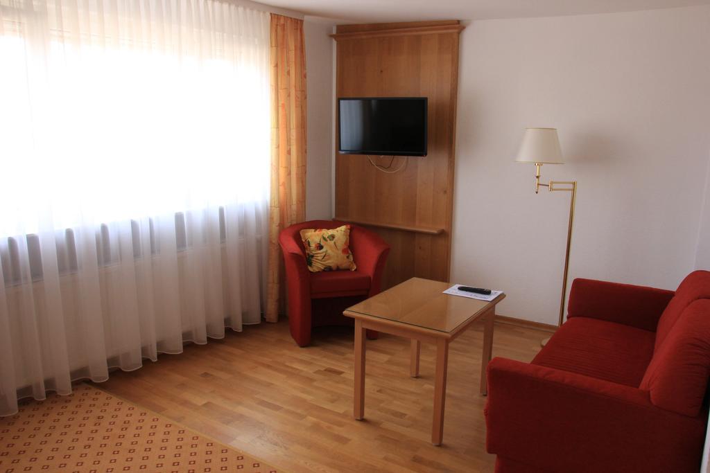 Hotel Am Schloss Darmstaedter Hof Bad Homburg vor der Höhe Quarto foto