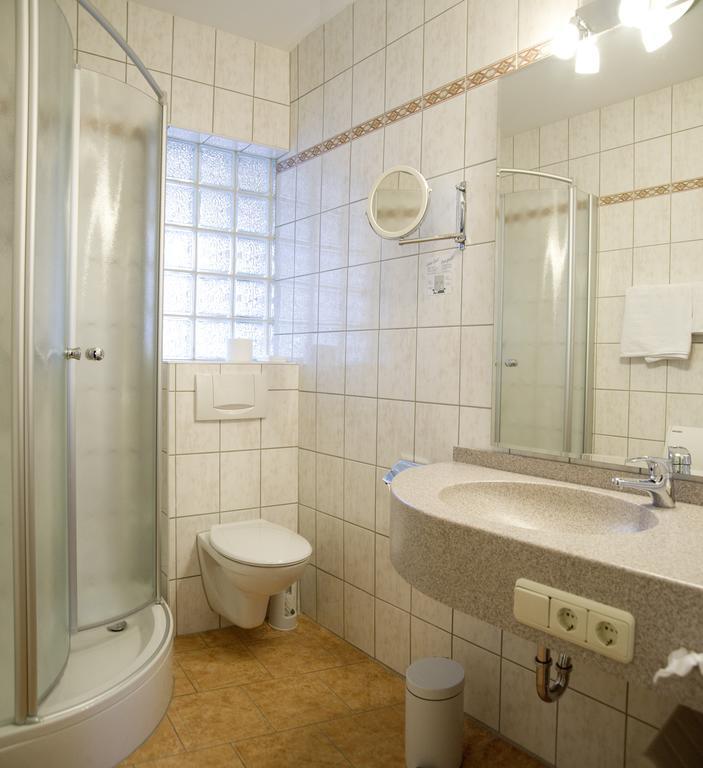 Hotel Am Schloss Darmstaedter Hof Bad Homburg vor der Höhe Quarto foto